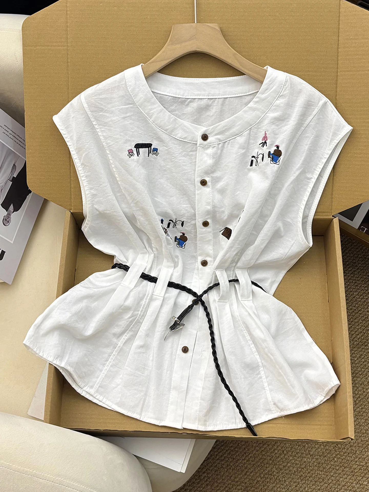 

Casual Embroidered Color round Ne Svel irt Women's Summer New Slimming Waist Cinched Ele Sle Top