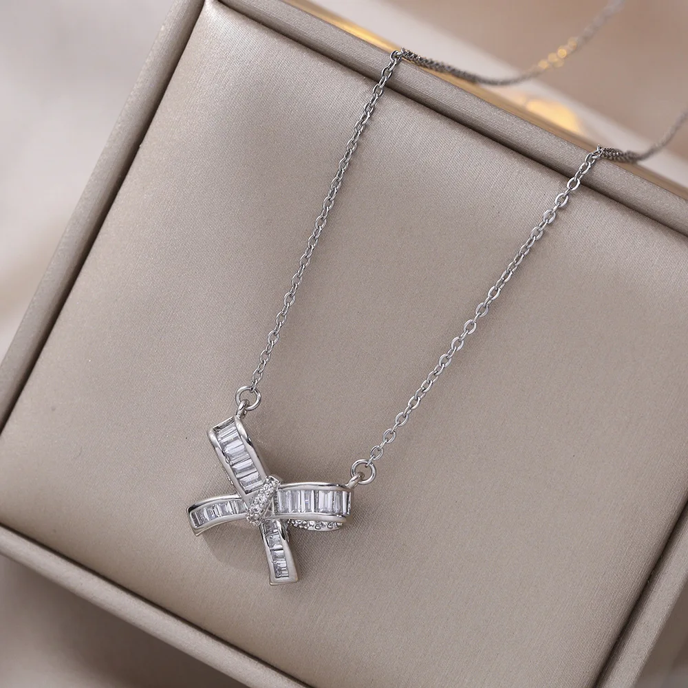 

Sweet Shiny Zircon Bowknot Pendant Necklaces for Women Girls Stainless Steel Chain Silver Color Jewelry Accessories Wholesale