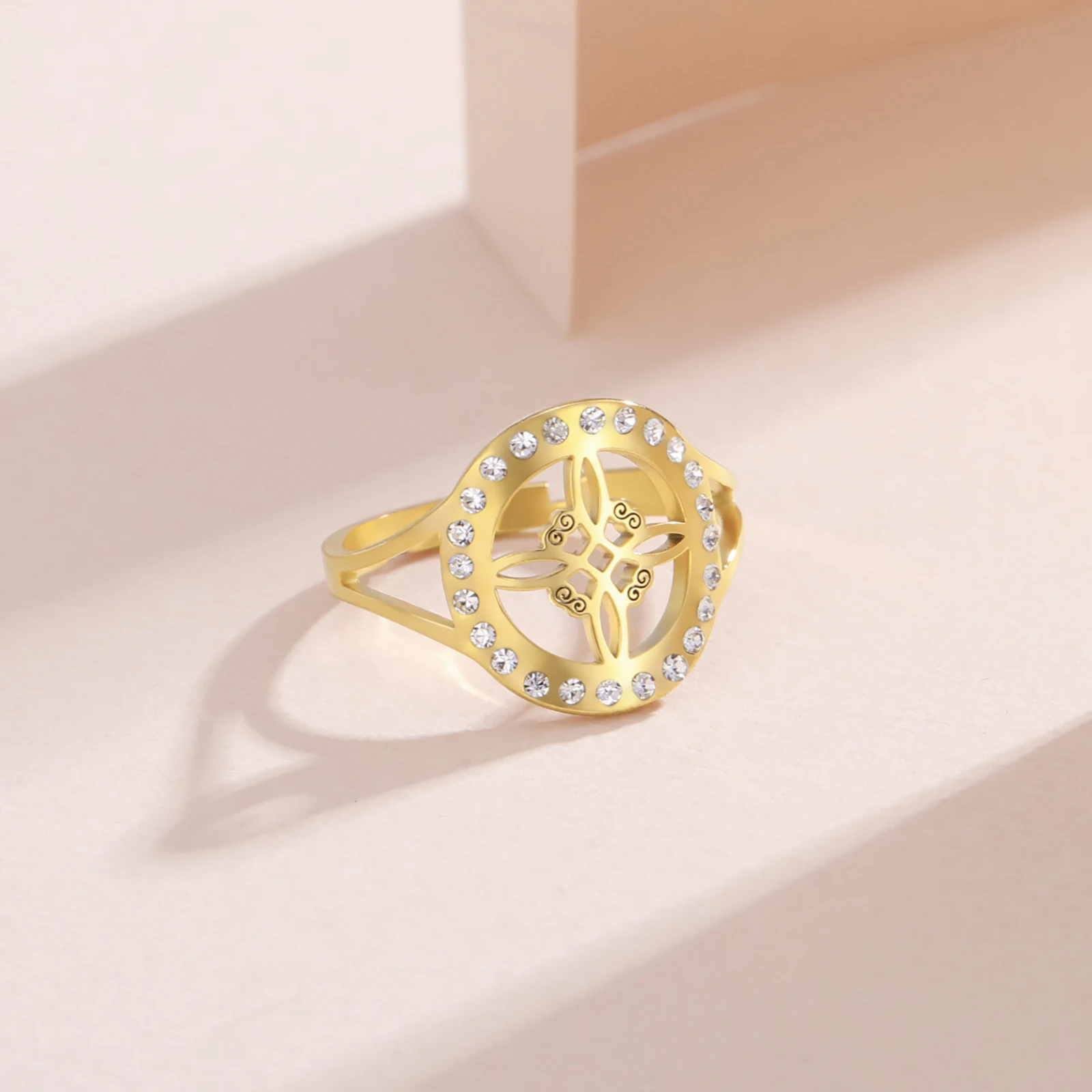 Skyrim Witchcraft Witch Knot Clear Zircon Round Ring Stainless Steel Gold Color Adjustable Finger Rings Vintage Amulet Jewelry