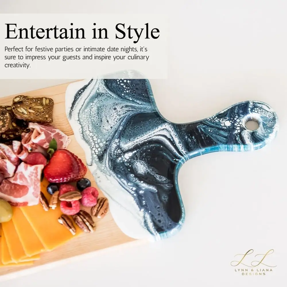 เขียงชีสไม้กระถินเทศสีน้ำเงินกรมท่าและสีขาวผสมเรซิ่น |   เขียงเสิร์ฟชาร์กูเตอรีสุดหรู ทำด้วยมือ |   5 x 24