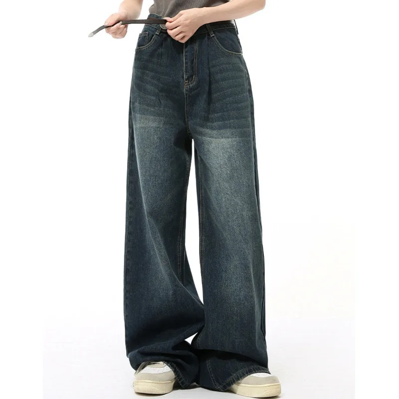 Mid rise straight leg jeans for men in the 2024 autumn season, new retro elastic, loose, wide leg, and floor hugging jeans trend