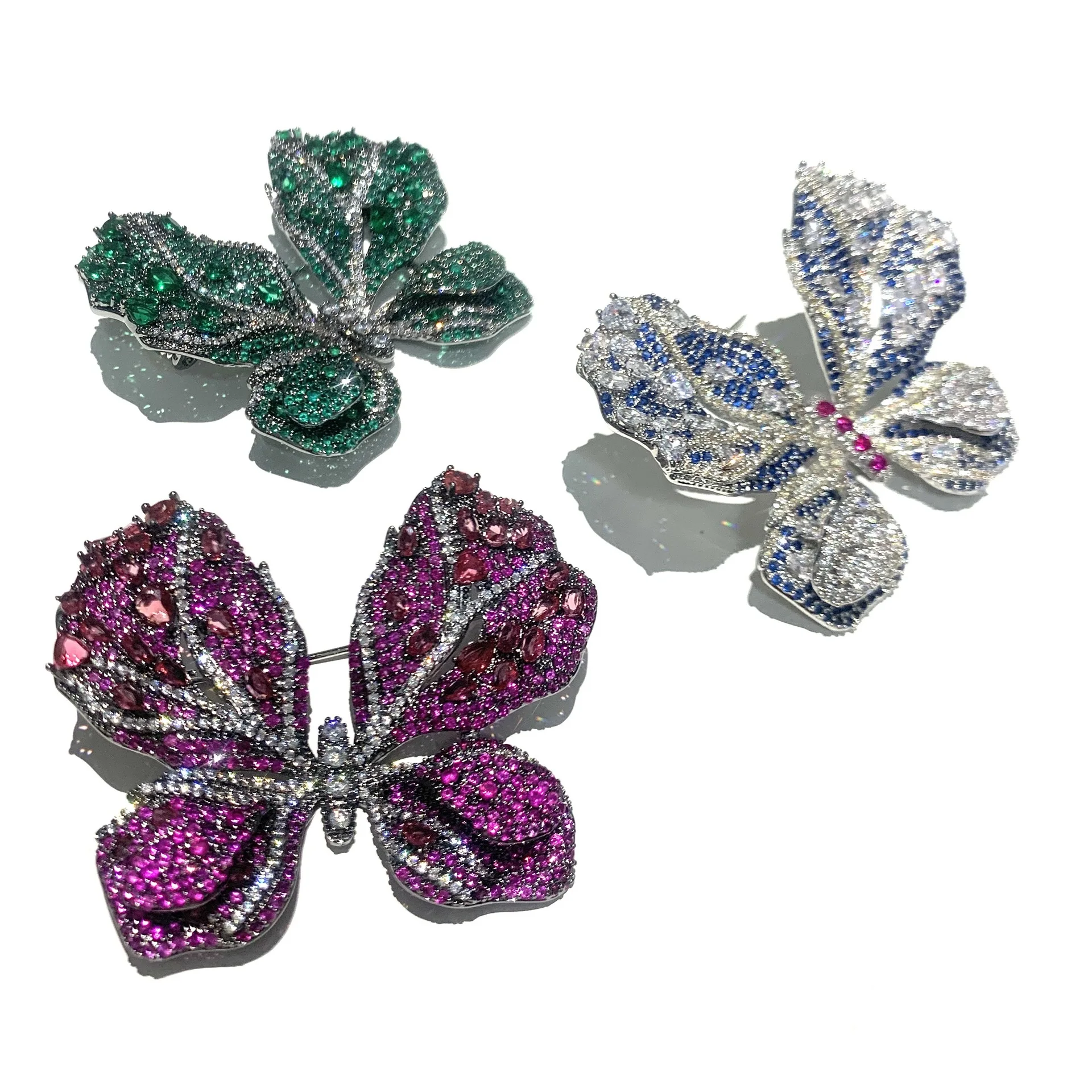 

Micro-inlaid Zircon Blue Green Red Exquisite Butterfly Brooches Women's High-end Jewelry Show Corsage Insect Accessories Pins