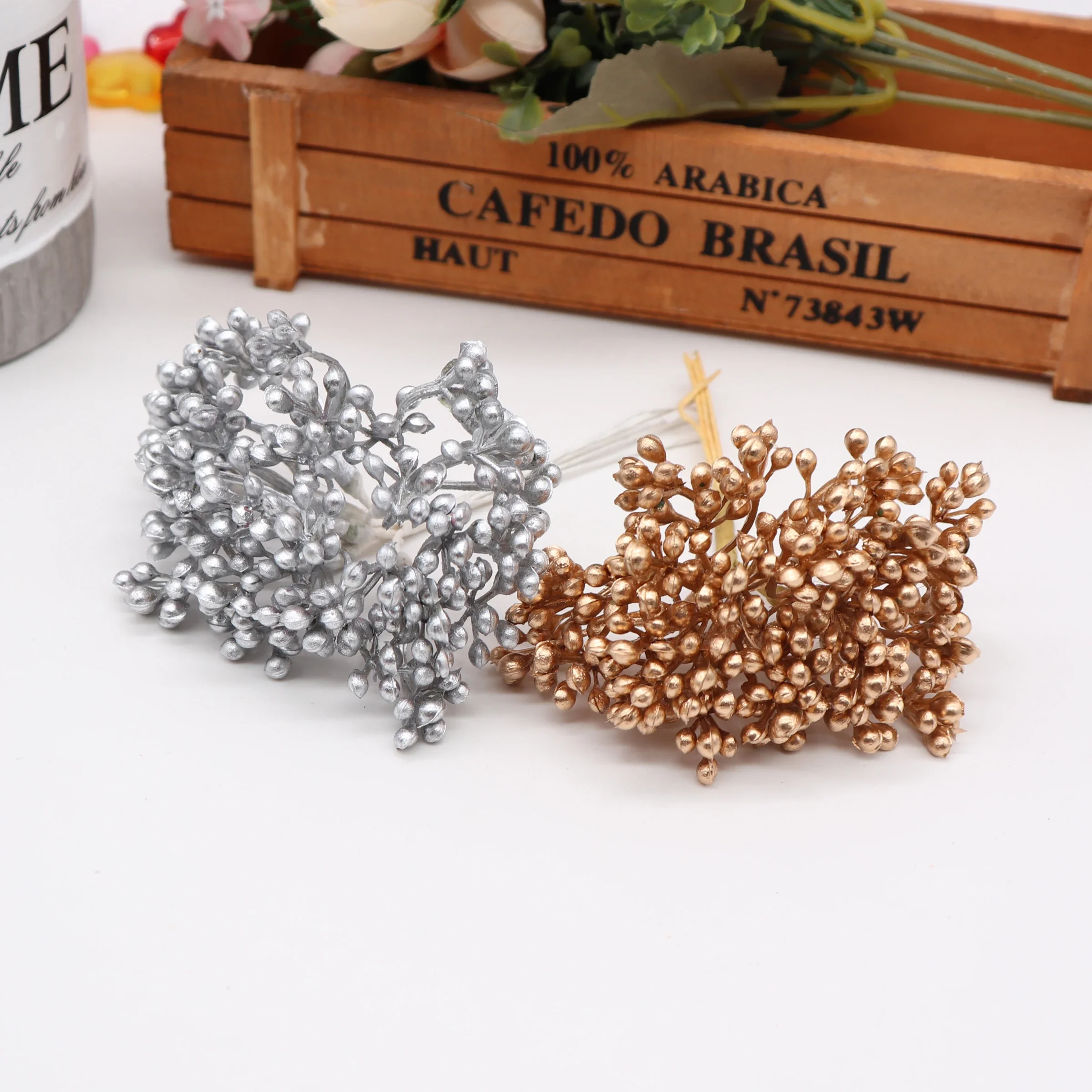 

6pcs Mini Artificial Grass Plant Artificial Flowers for Wedding Christmas Decor DIY scrapbooking Wreath Fake flowers