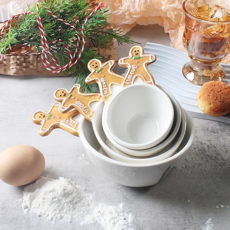 New Gingerbread Man Measuring Spoon Hand Painted Ceramic Measuring Cup Measuring Spoon Baking Cake Special Household Set of 4