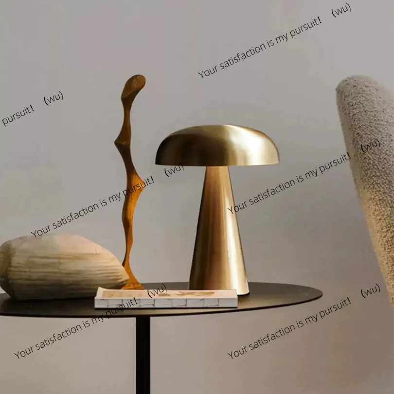 LED desk lamp retro mushroom tactile bedside lamp, bedroom dining room bar, rechargeable reading lamp