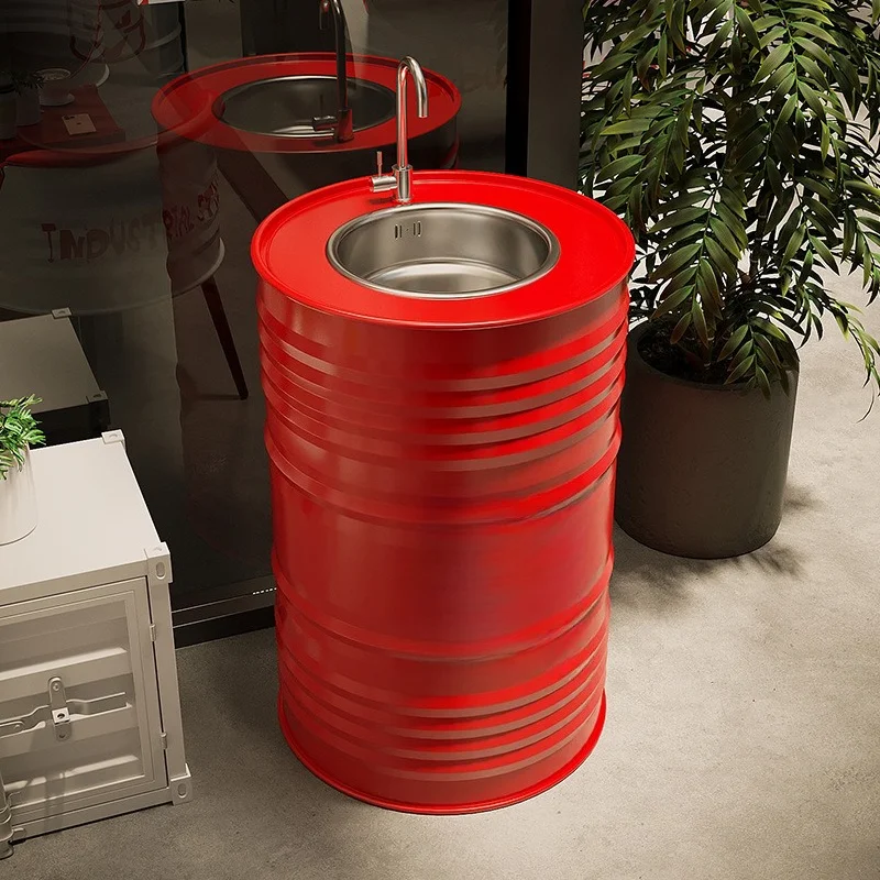 Industrial style outdoor toilet container basin bar restaurant milk tea shop adopts oil drum design