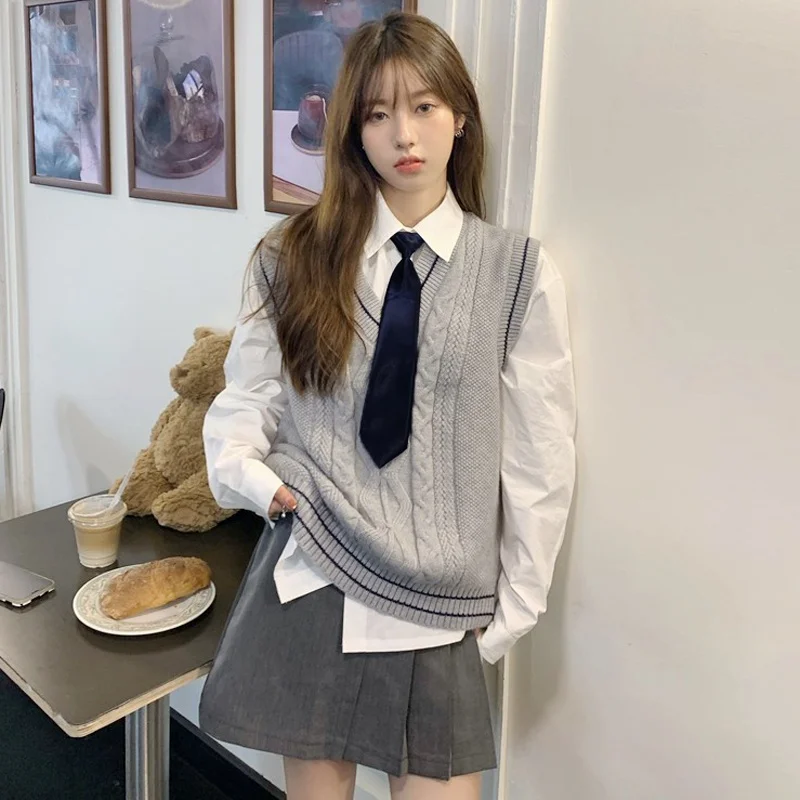 เสื้อกั๊กไหมพรมถักสำหรับผู้หญิง สไตล์ลำลอง ชุดสองชิ้น แฟชั่นใหม่สำหรับฤดูใบไม้ร่วง สไตล์นักศึกษา เสื้อคลุม