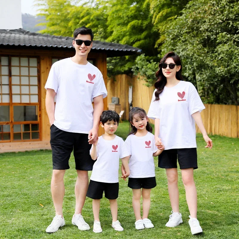 Family Matching Clothes Funny Family Look T Shirt Love Mother and Daughter Clothes Heat Printing Cotton Mommy Mom and Me Clothes