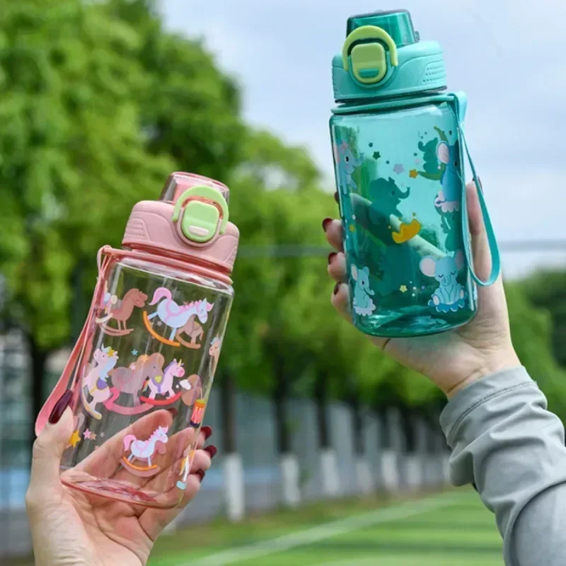 600ML Children's Water Bottle with Straw Student Drinking Bottle Plastic Sports Water Bottle Portable Anti-fall and Leak Proof