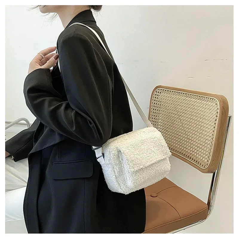 Ladies Fashion All-match One-shoulder Messenger Chain Cute Plush Bag Small Fashion Lambs Wool Fluffy Fur Female Designer Handbag