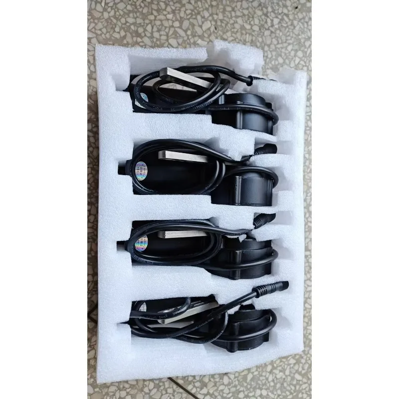 

Waterproof And Dustproof Metal Shell Remote Control For Efficient Operation Of Aerial Work Vehicle With Wide Signal Range