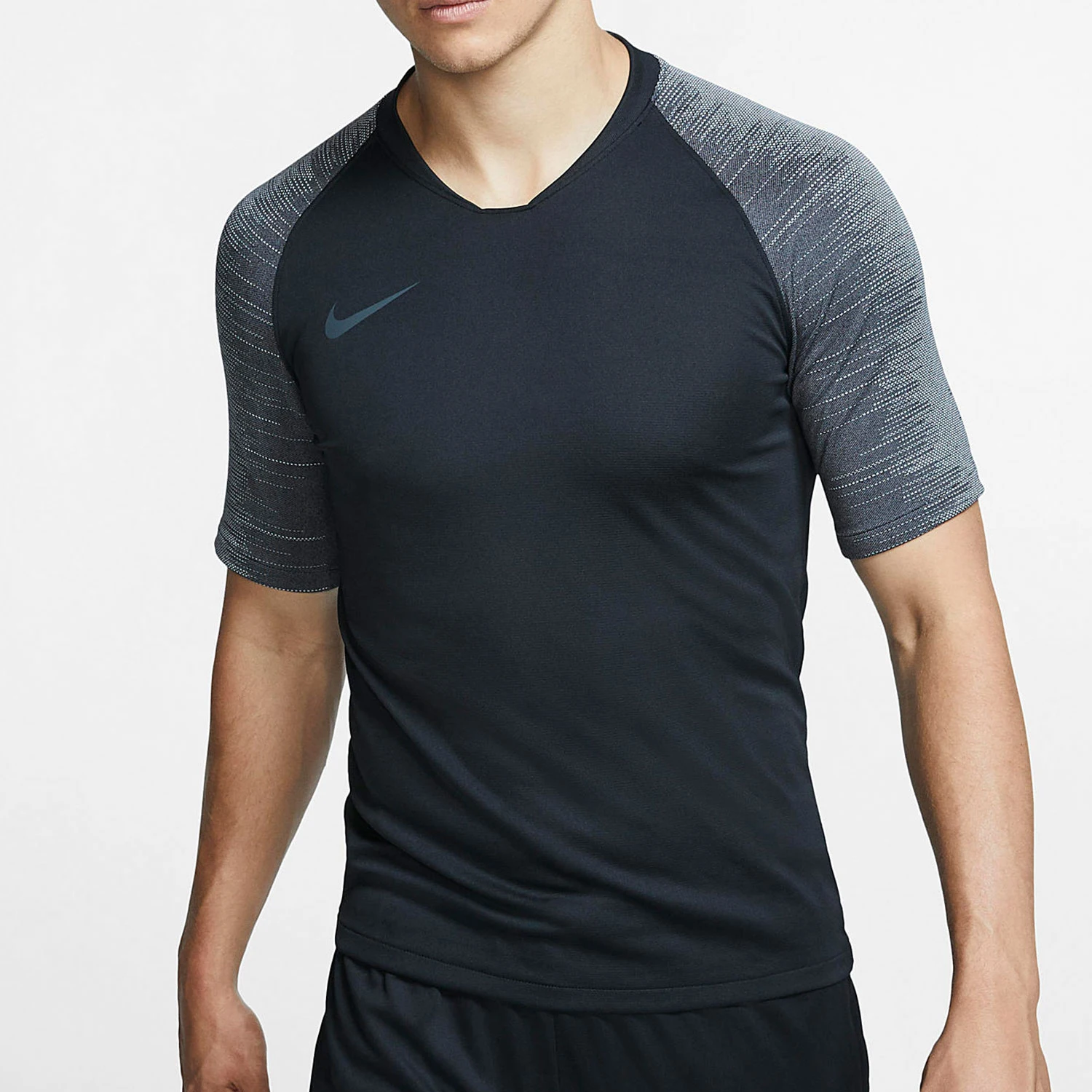 Nike genuine BREATHE STRIKE men's football sports short sleeved shirt AT5871-010