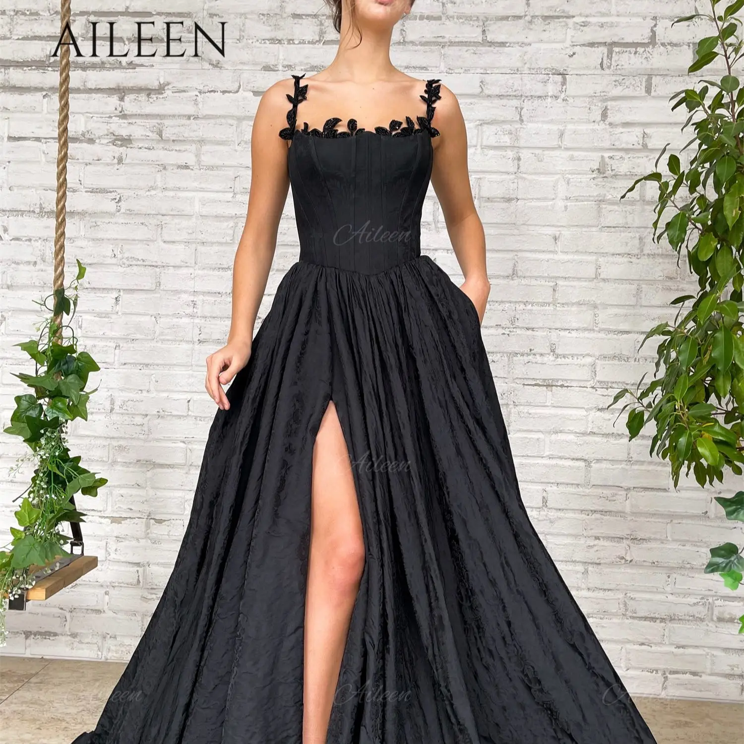 

Aileen Evening Dress Women Elegant Luxury Evening Dresses for Women 2022 Side Slit Black Chiffon Prom Dresses 2023 Gothic Robe