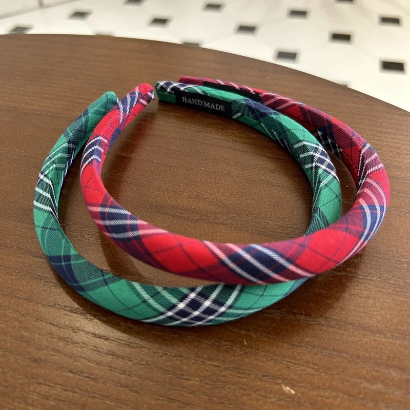 1.5 سنتيمتر النساء الفتيات خمر منقوشة العصابات الشعر الإسفنج مبطن النمط البريطاني الشعر هوب الإناث إكسسوارات الشعر عادية شعرية رئيس ارتداء