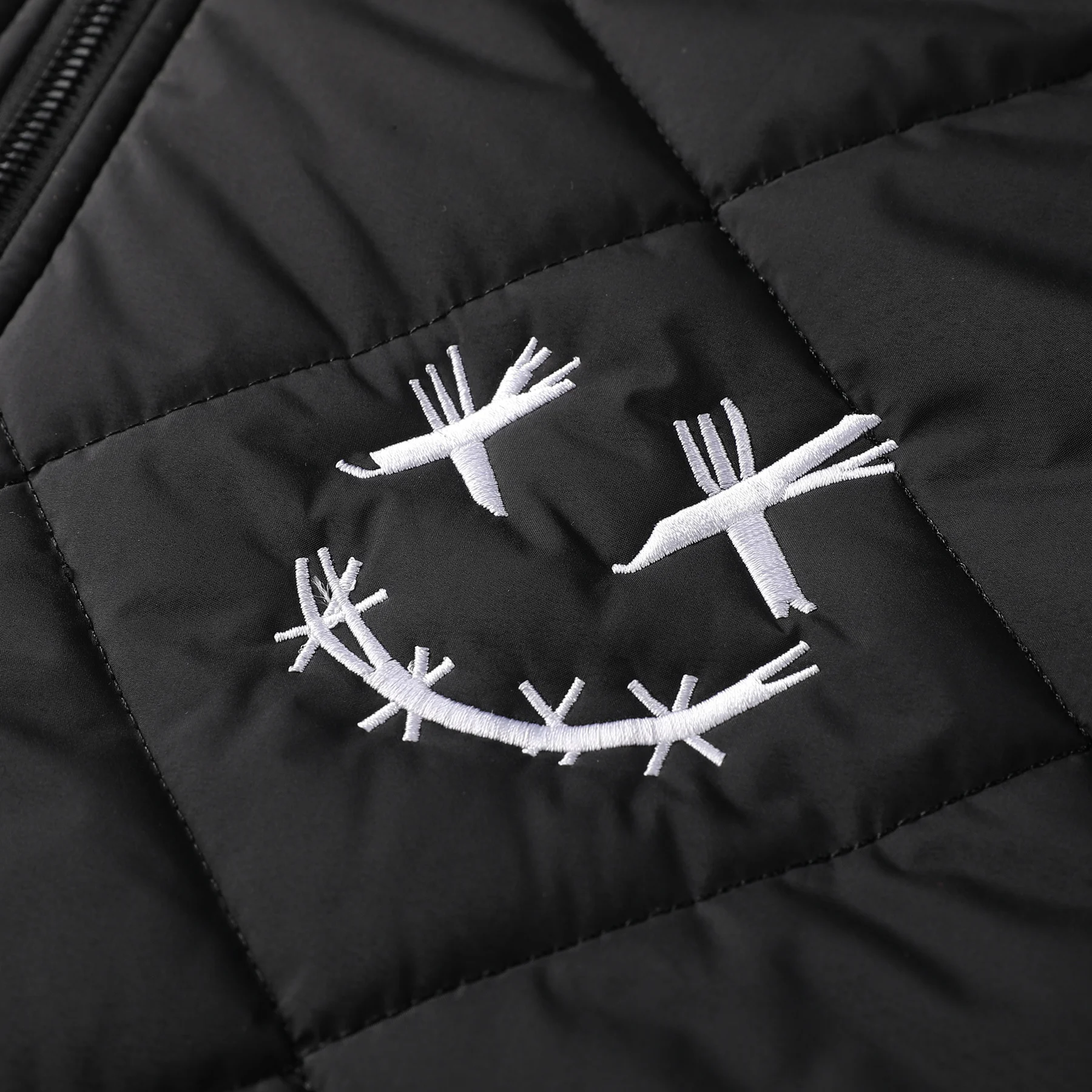 Men's padded Clothes Autumn Winter Fashion Color-block Simple Embroidery Thickened Warm Outdoor Sports Hooded Coat Men's Jacket