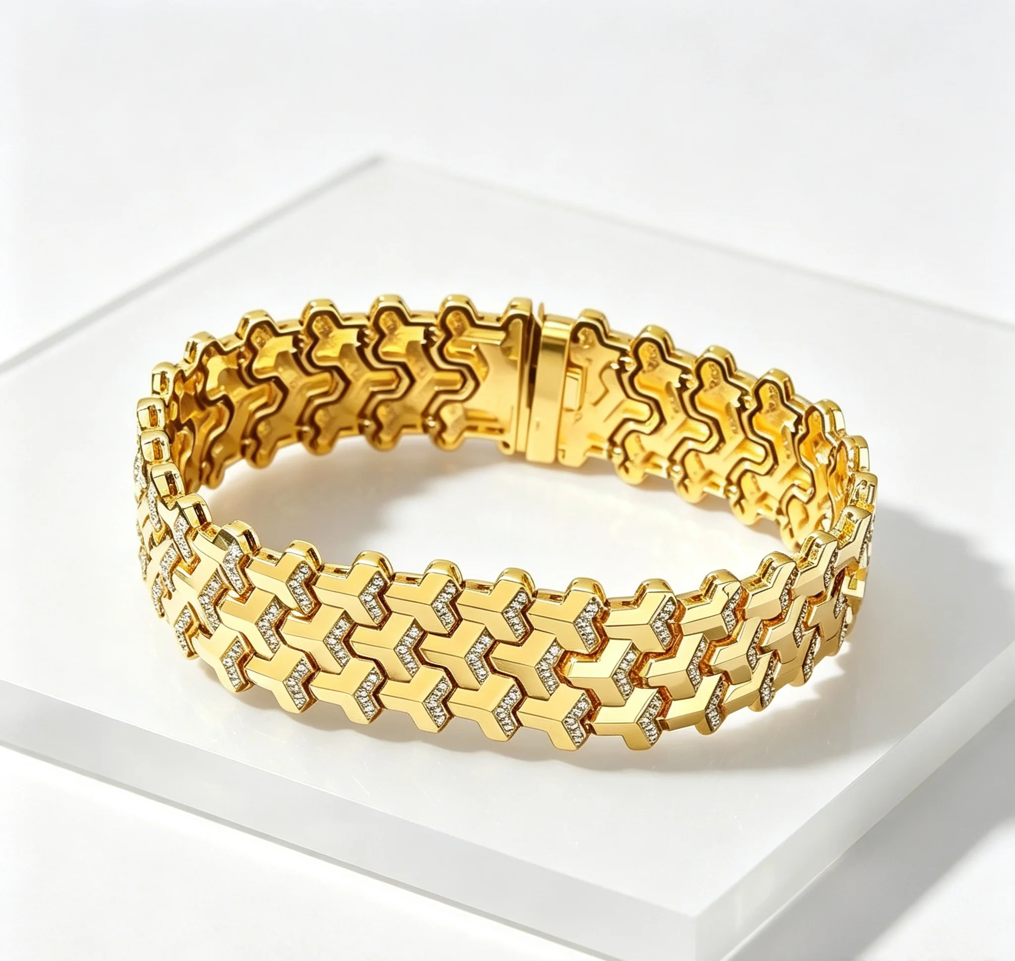 Men's Gold Plated Zircon Wavy Chain Link Bracelet Luxury Hip Hop Bling Crystal Bangle Watch Band for Party Jewelry Accessory
