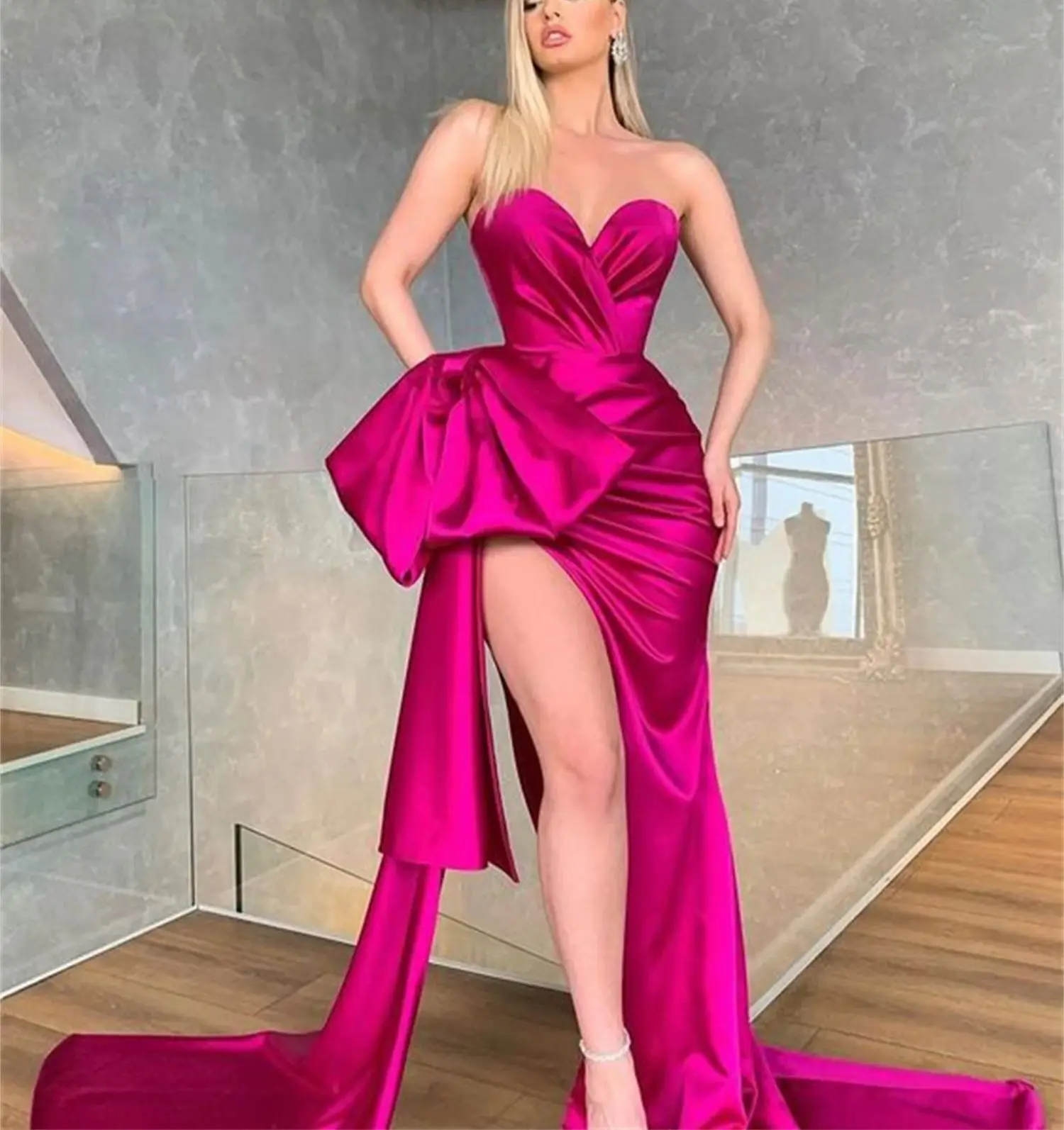 Lucy Wedding Party Dress Satin Cocktail Ball Gown Evening Strapless Slit Dresses Medium Length Robe Soiree De Luxe 2024 Prom