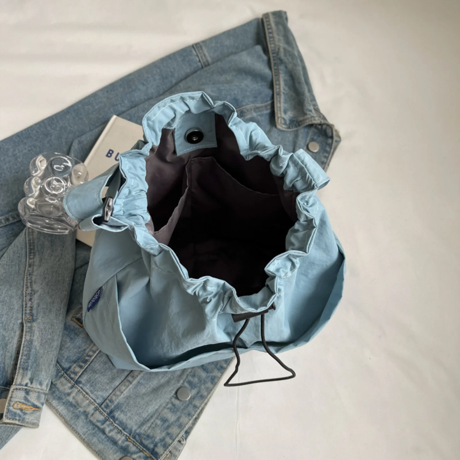 Versatile Nylon Tote Bag for Women - Ideal for Classes, Commuting, Casual Use