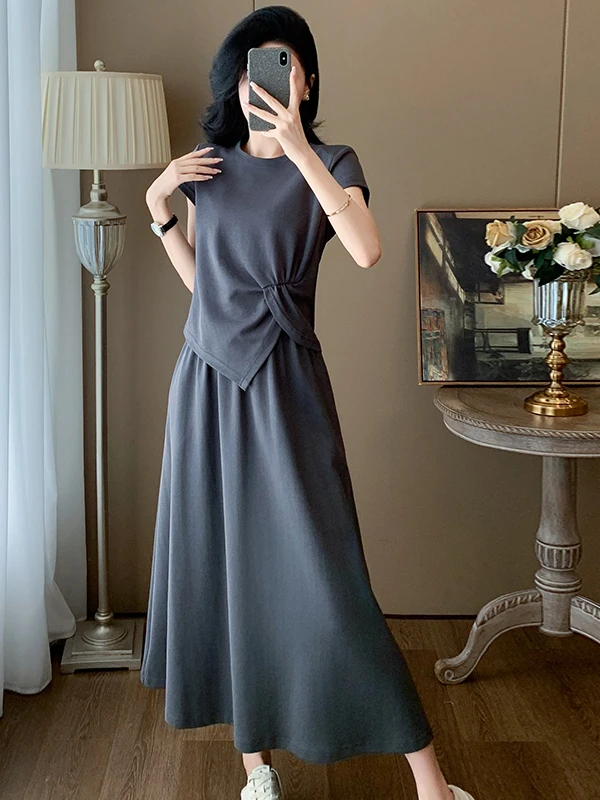

Summer Casual Fashion Grey Short Sleeve Top And Half Skirt Two-Piece Set Women's Design Sense Elegant Cotton Blend Ensemble