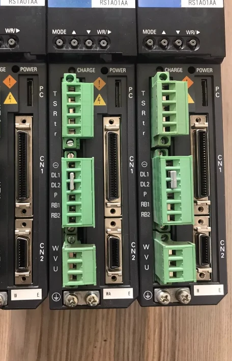 

RS1A01AA servo driver , Good Working 3 Months Warranty Fast Shipping