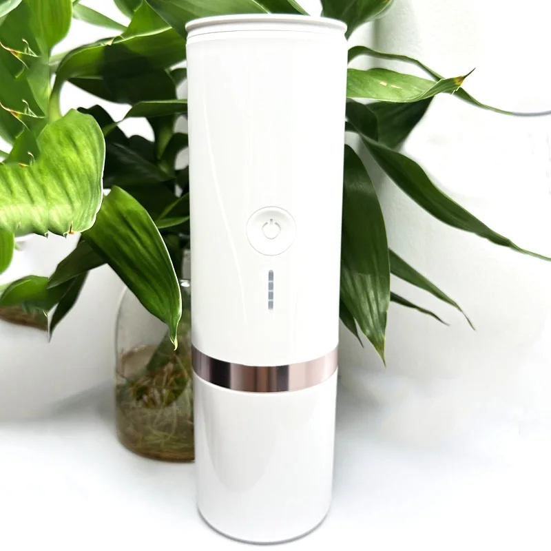 ماكينة الاسبريسو الشركة المصنعة بسعر الجملة PCM03 ماكينة صنع القهوة الكهربائية الصغيرة المحمولة للسفر USB أوتوماتيكية بالكامل في المخزون