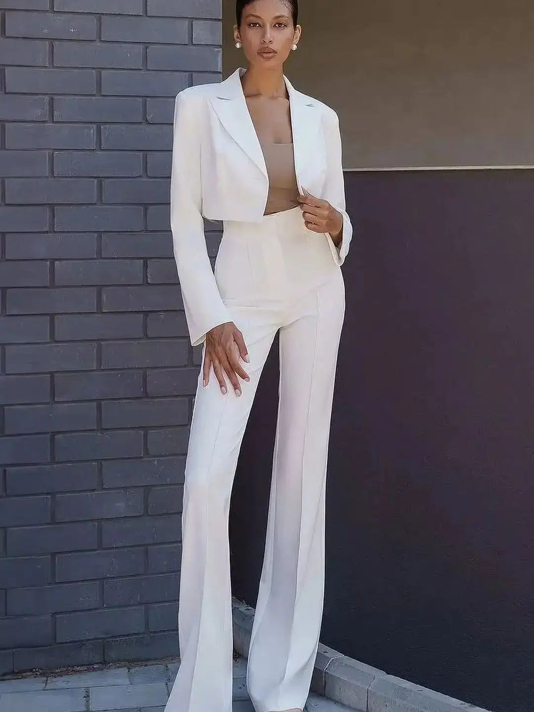 

White Women Pants Suit New 2025 Fashion Short Slim Blazer And Trousers Business Temperament Chic Lady Work Wear Customized