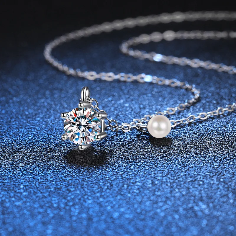 LioraGem Diamond-studded Pearl Pendant Necklace, Classic Six-prong D-color Moissanite Necklace Platinum PT950 Stamp