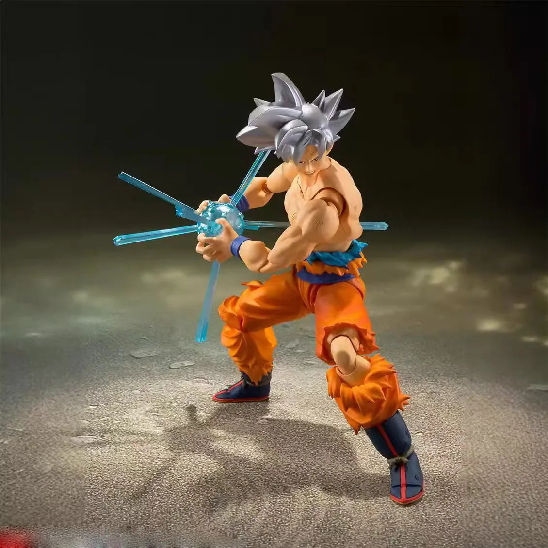 

16cm Anime Dragon Ball Z Action Figurine Silver Hair Goku Movable Doll Pvc Statue Collection Model Toys Birthday Present