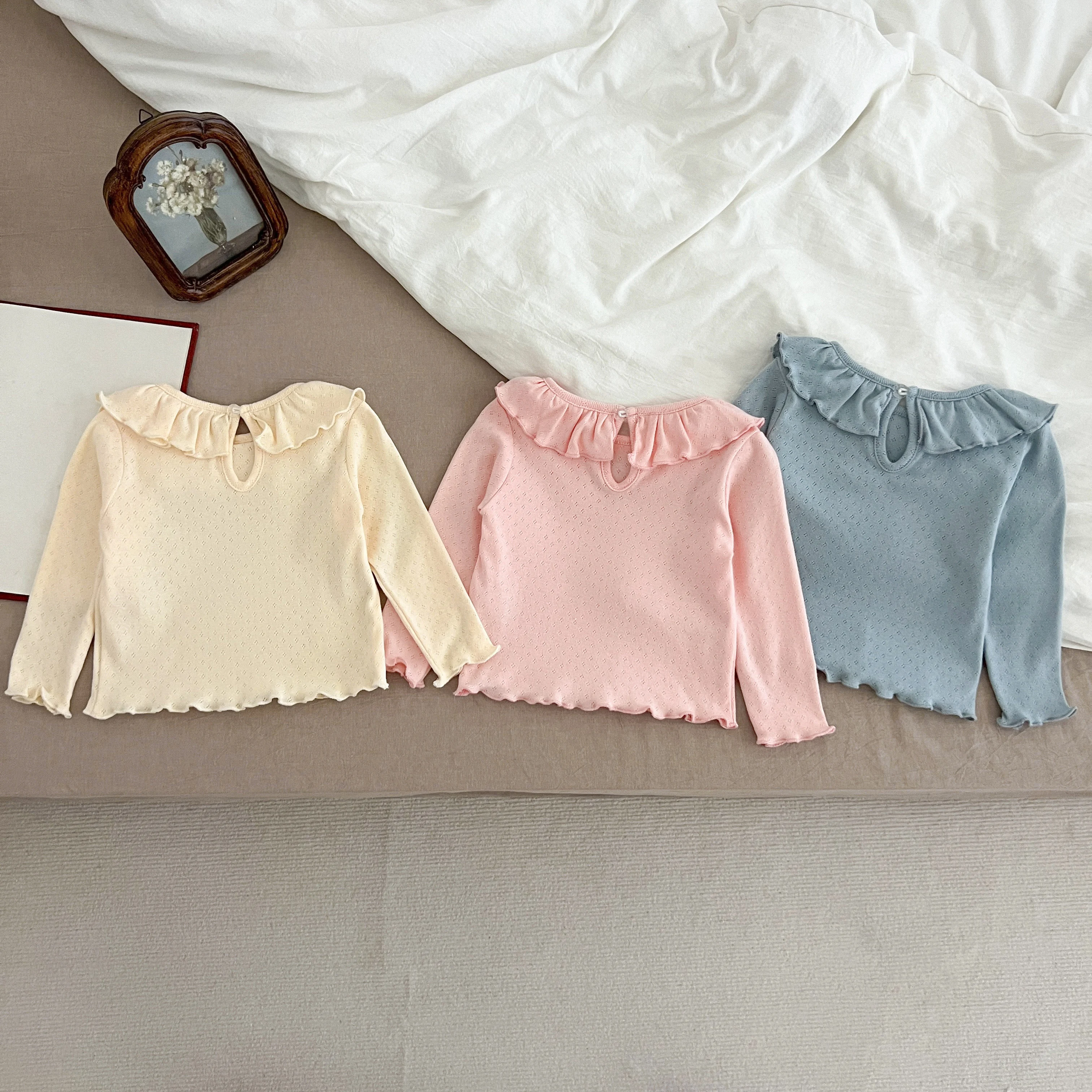 1-6Yrs Baby Kleidung Frühling Infant Mädchen Langarm T-shirts Spitze Lotus Kragen Prinzessin Kinder Bodenbildung Shirt Kleinkind Baumwolle Tops – Detail 29