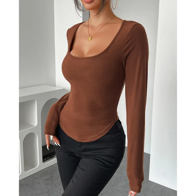 เสื้อยืดแขนยาวผู้หญิง คอลเลคชั่นฤดูใบไม้ร่วง 2025 เสื้อครอปท็อป แฟชั่นฤดูใบไม้ผลิ ฤดูใบไม้ร่วง คอเหลี่ยม เซ็กซี่ ทรงเข้ารูป เสื้อยืดพื้นฐาน สไตล์ Y2k เสื้อผ้าสตรีทแวร์