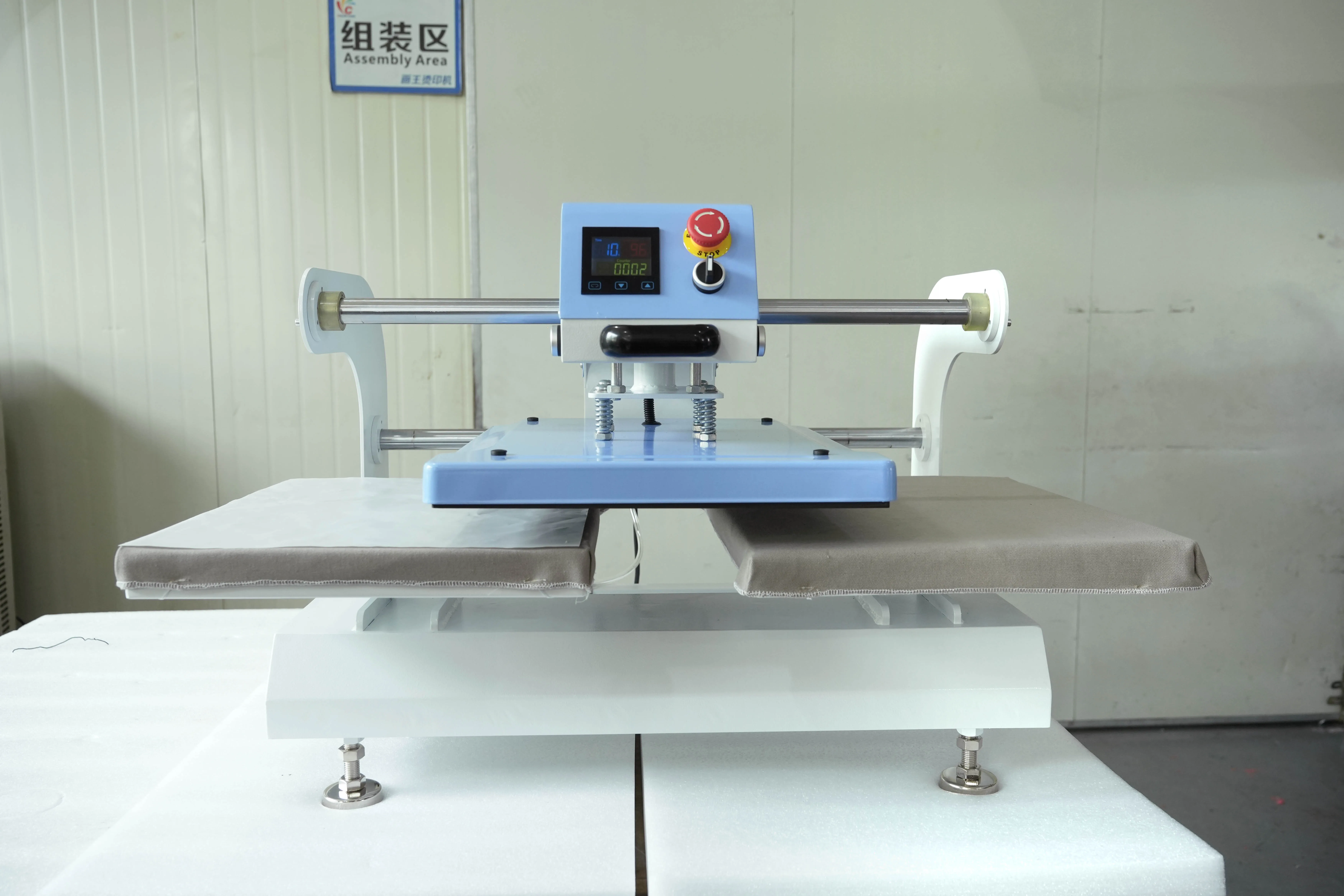 Pressa di calore automatica per magliette - 3 aree di lavoro (15x15/16x20/16x24 pollici), doppia testa, design economico ed estetico