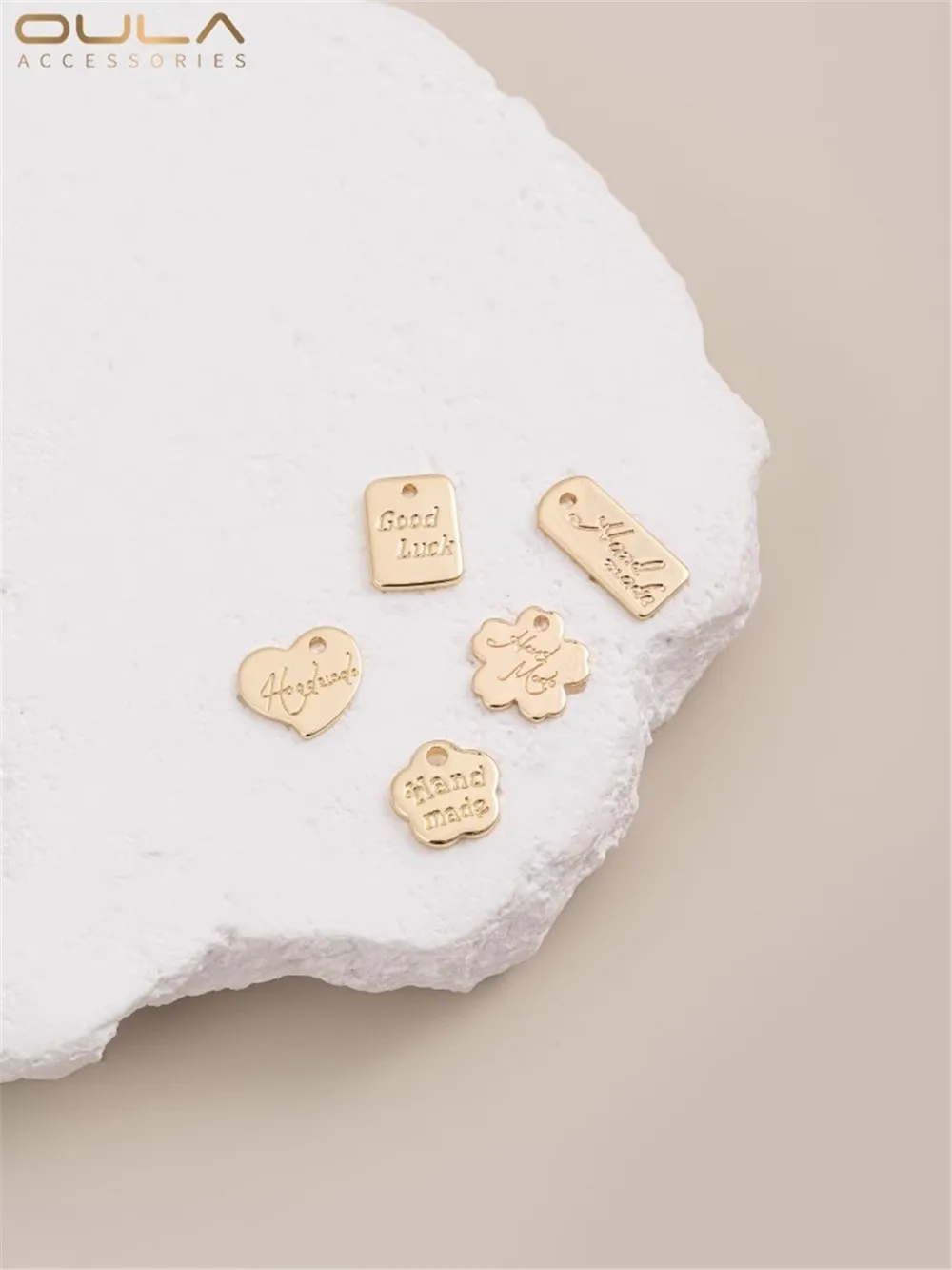 

14K Gold-Color Plated Engraved Letter Flower Small Tag Cherry Blossom Shape Peach Heart Rectangular Pendant Diy Jewelry Hanging