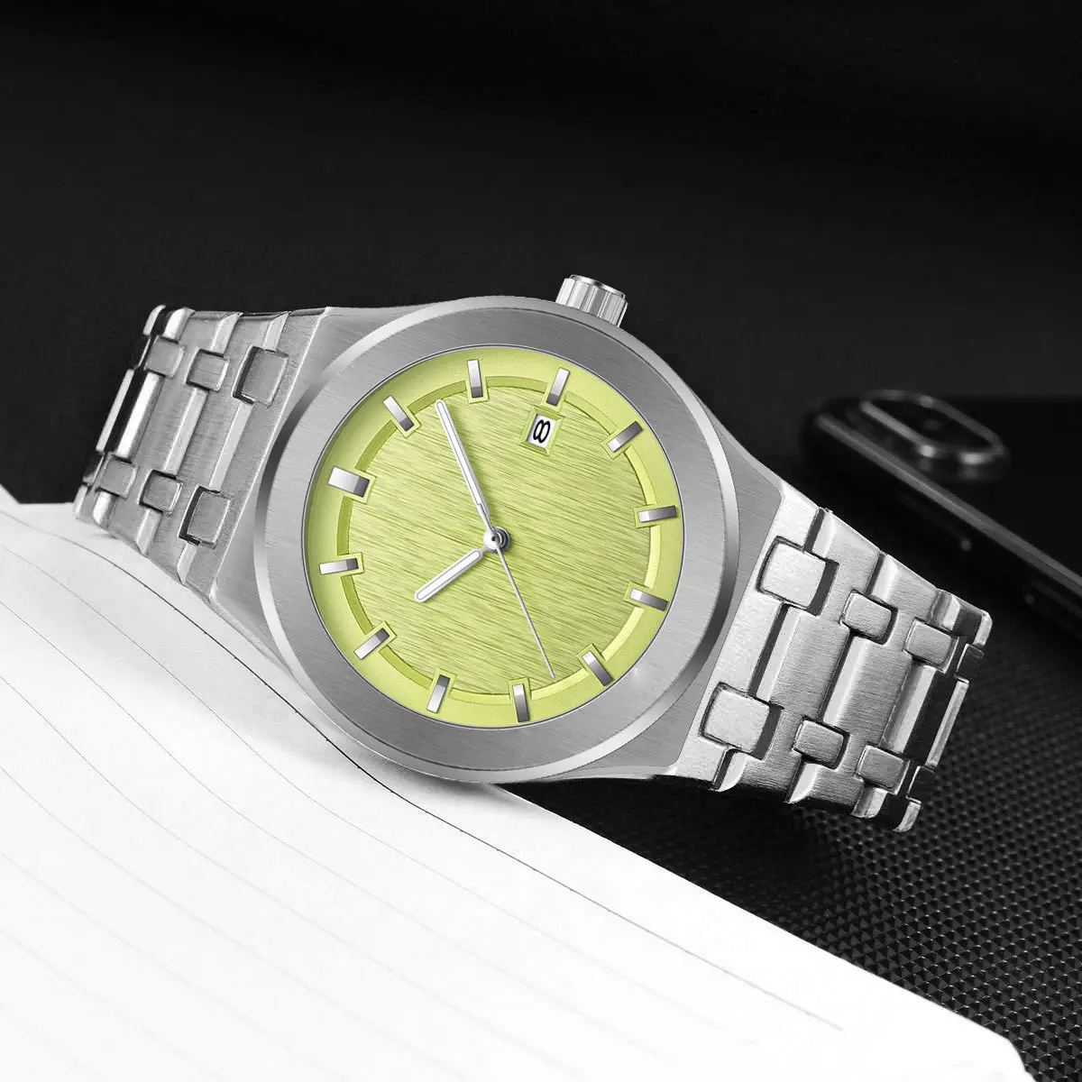 Business Disc Young Fashion Night Light Waterproof Men\'s Quartz Watch