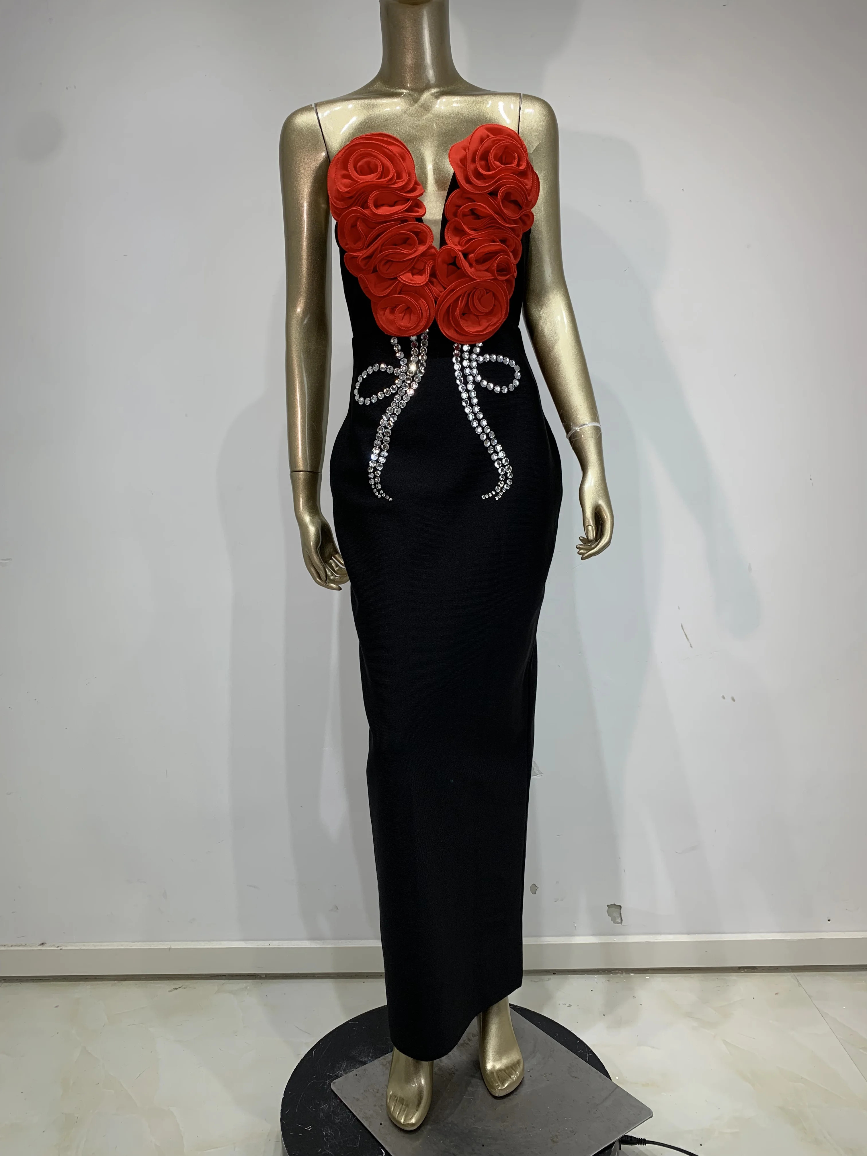 Femmes célébrité Sexy bretelles fleur noir rouge perles Maxi longue moulante robe de pansement 2025 élégant soirée Club robe de soirée