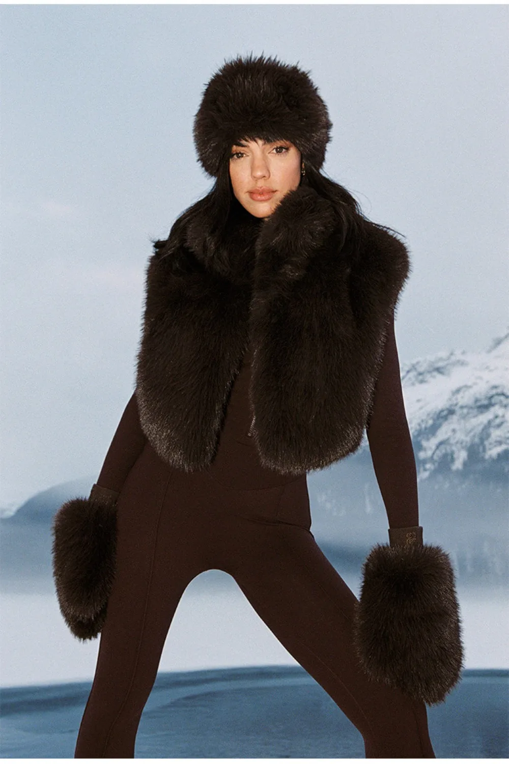 Light Luxury Environmentally Friendly Faux Fur Vest Autumn and Winter Women Chic Thick Warm Soft Big Lapel Skiing Travel Jacket