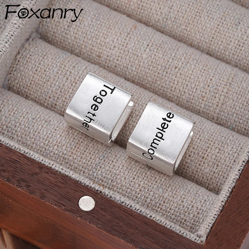 Pendientes de aro minimalistas de Color plateado para mujer, nueva moda, estilo Vintage, Punk, letras en inglés, geometría, joyería hecha a mano para fiesta