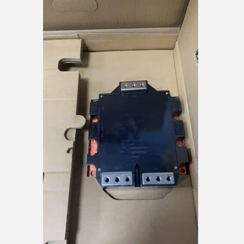 Brand new original module  CM1400DUC-24S