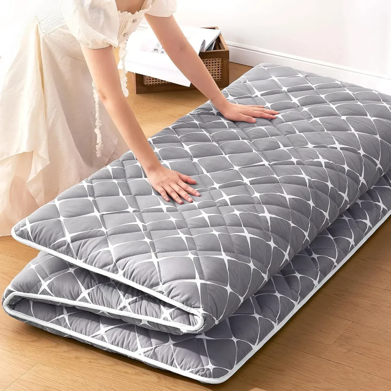 Foam Japanese Floor Mattress Futon Mattress,100% High Density Comfortable Foam, Thicken Tatami Mat Sleeping Pad,Foldable & Porta