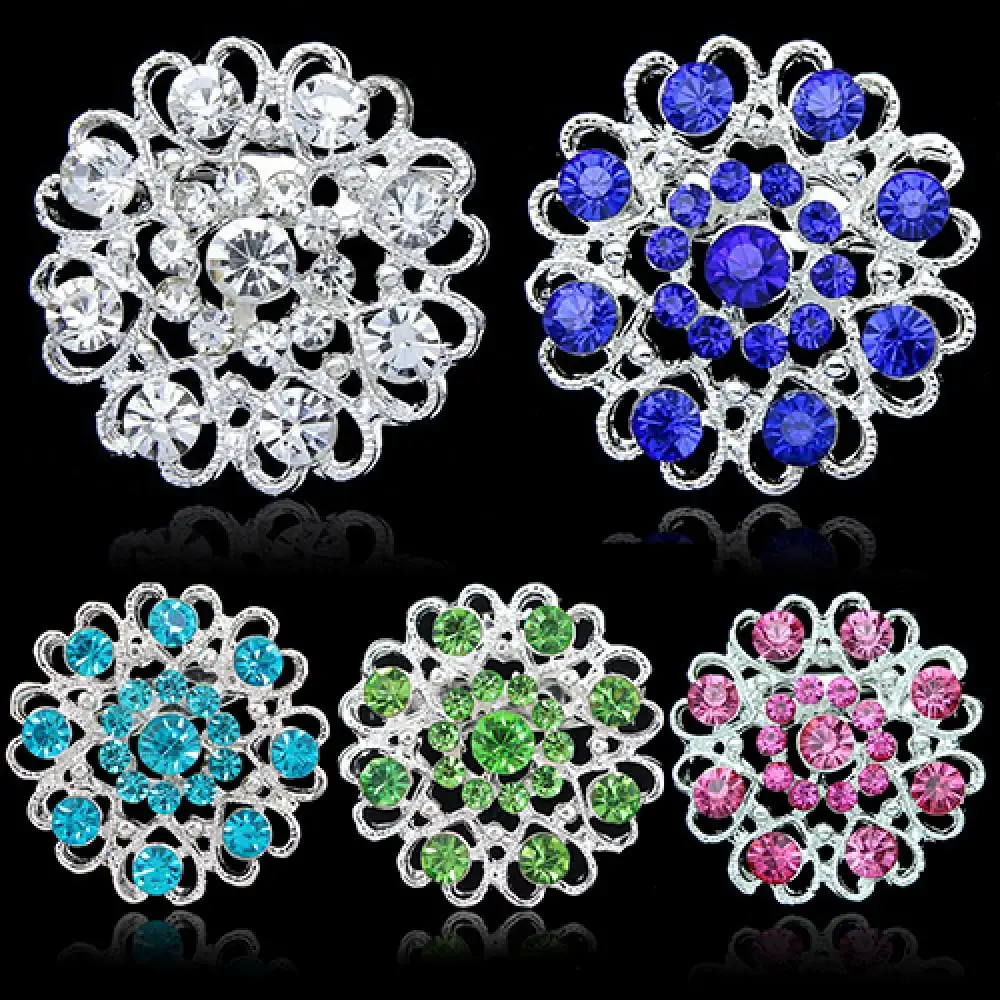 Crystal Brooch Hollow Out Collar Pin Crystal Bouquet Brooches Women Inlaid Rhinestone Brooch Pins Clothing Decor Jewelry Gifts