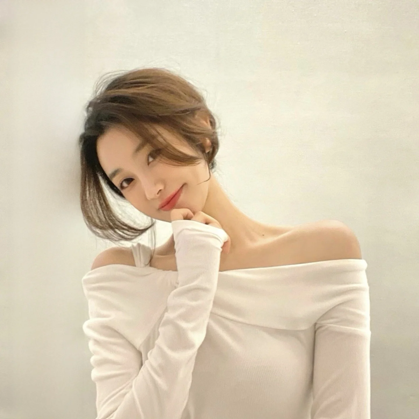 

Женская футболка CCZEE Slimming Early Spring с длинным рукавом на одно плечо, повседневная, в корейском стиле, для офиса и на каждый день