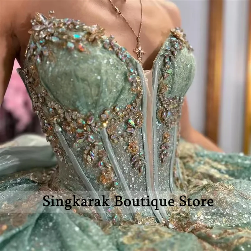 Customized Shiny Mint Green Ball Gown Quinceanera Dresses Appliqued Crystals Diamonds Vestidos De 15 Años Sweet 16 Party Dress
