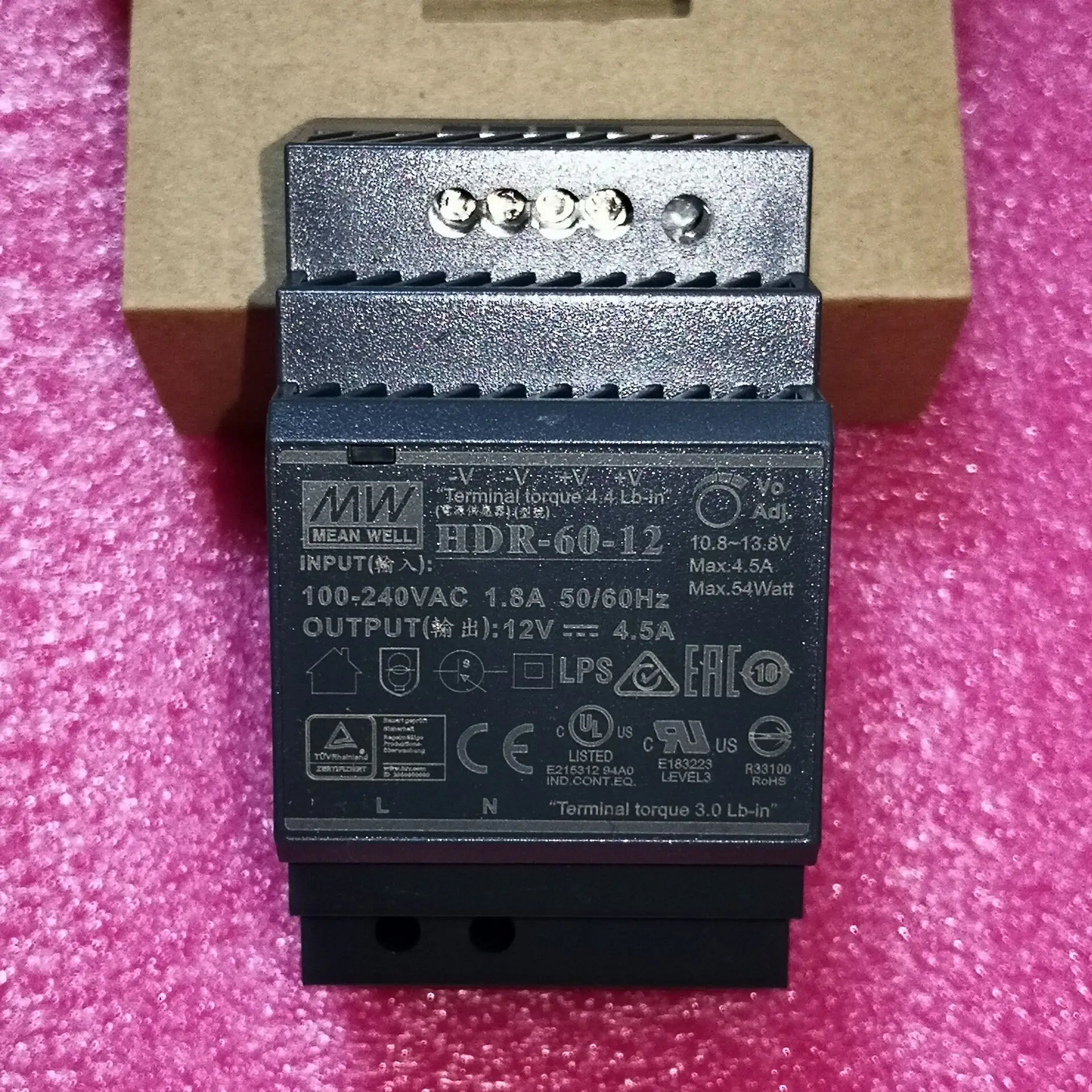 MEAN WELL HDR-15 30 60 100 5V 12V 15V 24V 48V meanwell HDR-15 -30 -60 -100 W 5 12 15 24 48 V Guida DIN industriale a uscita singola