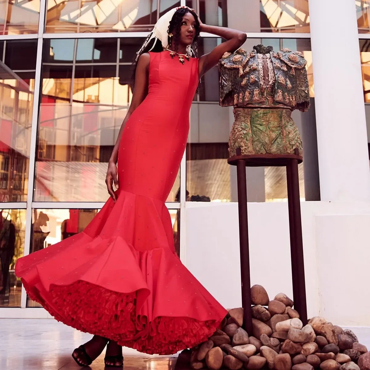 ชุดราตรีออกงานแต่งงานแบบมีระบายลูกปัด O Beck  ชุดราตรีออกงานเลี้ยงกลางคืนแบบสั่งตัดสำหรับคนดัง ชุดราตรีทรงเมอร์เมดแบบอาหรับดูไบสำหรับงานพรอม