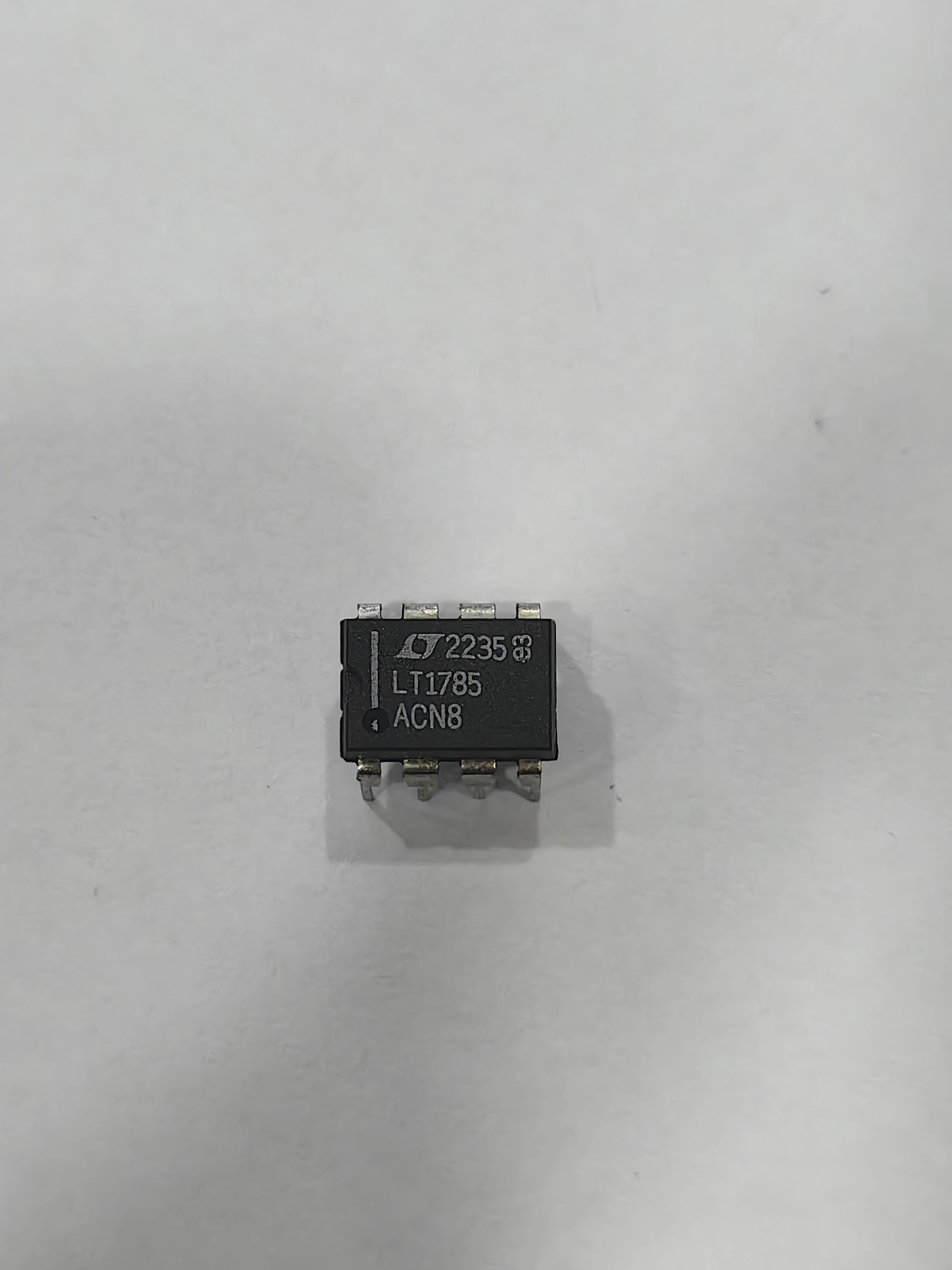 LT1785CN8 LT1785AIN8 LT1785ACN8 LT1785 - 60V Fault Protected RS485/RS422 Transceivers