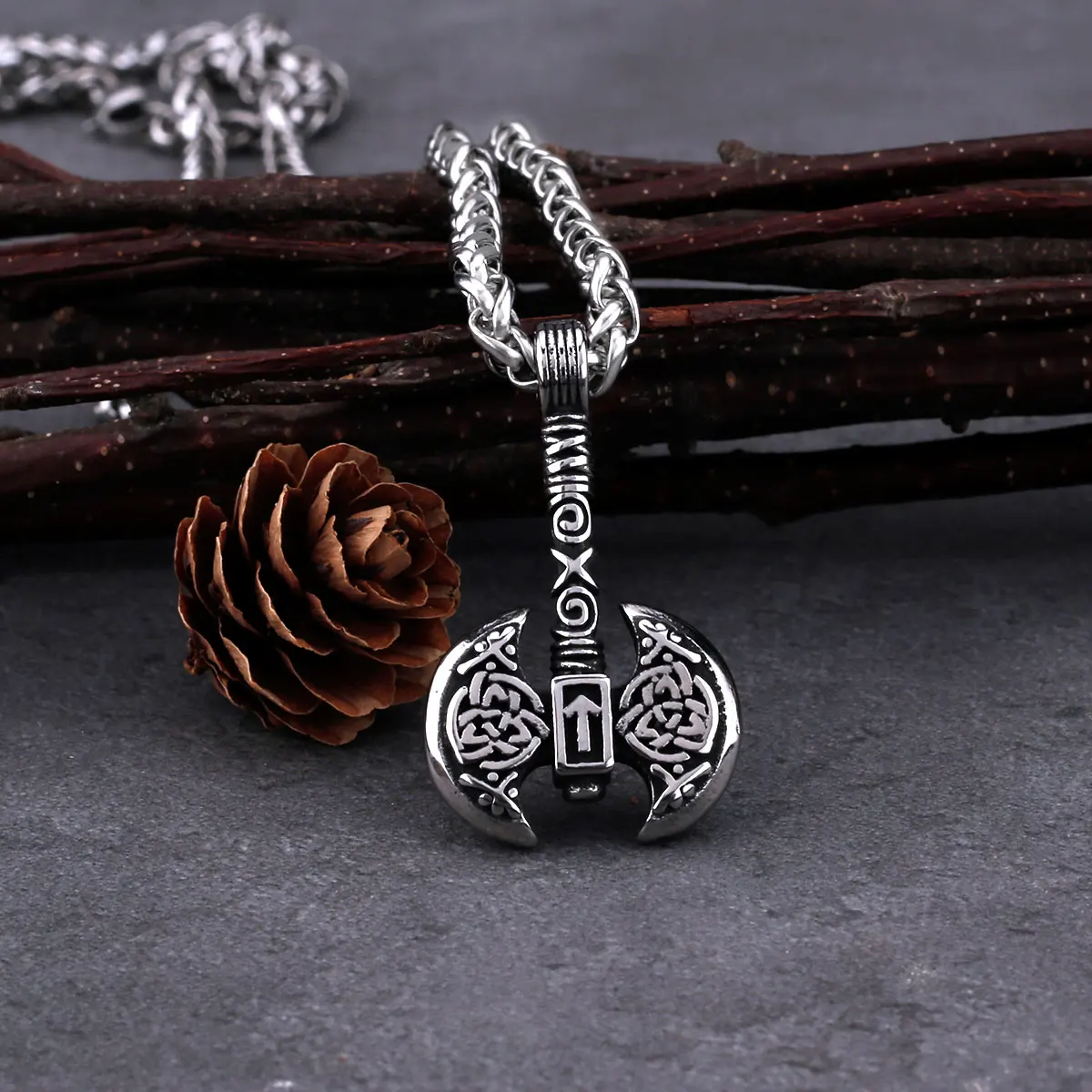 316L Stainless Steel Axe Pendant Nordic Viking Compass Amulet Rune Axe Pendant Men's Classic Trend High-End Party Jewelry Gifts