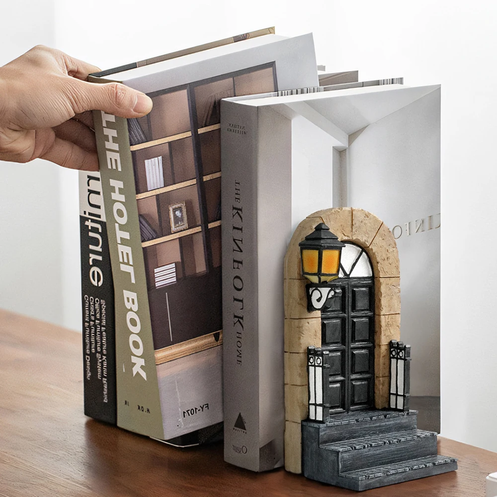 

European-Style Door Bookends Retro Decoration Creative Gifts Home Decor for Books Office Shelves Study Desktops Craft Ornaments