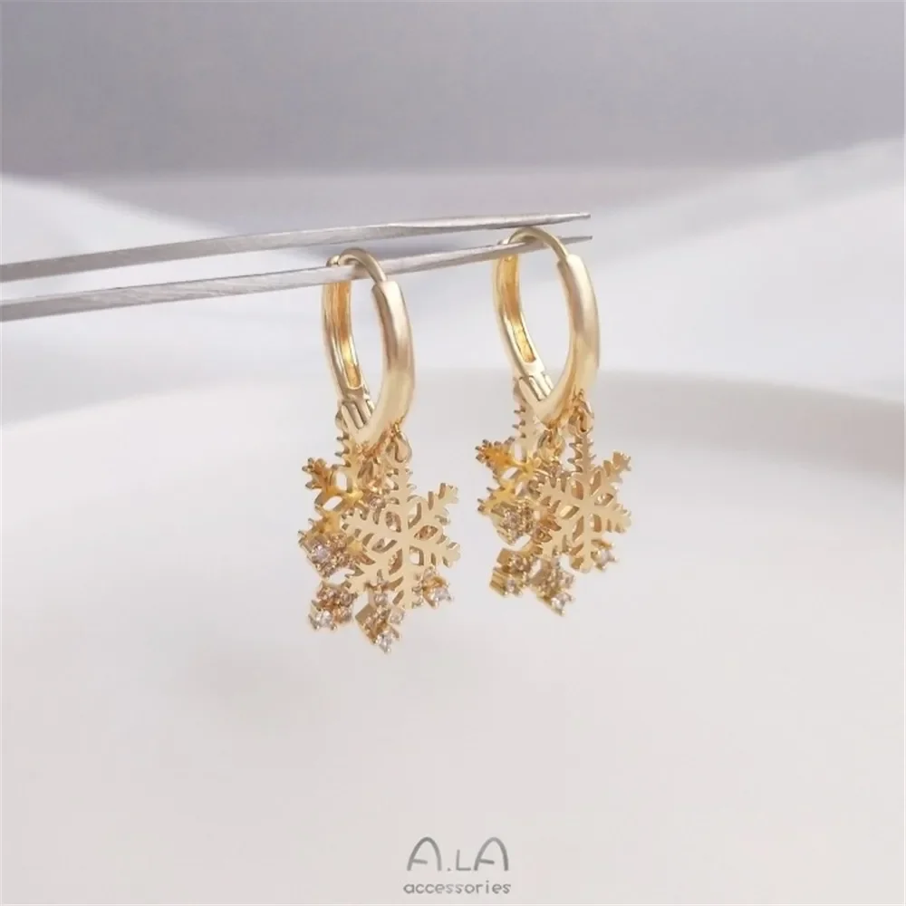 

14K Gold-Color Three-hung Snowflake Earrings Copper-plated Gold Fashionable Temperament Women's Tide Earrings Ear Accessories