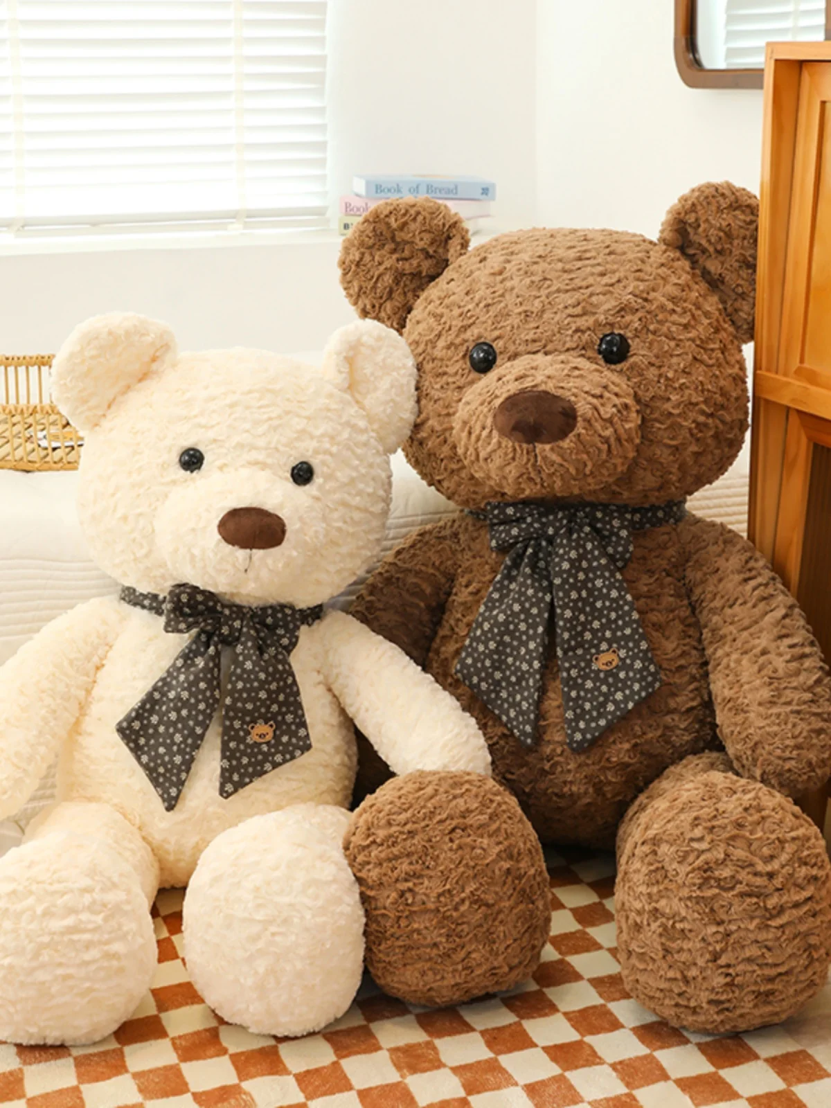 

Extra Large Plu Teddy Bear Dolls with Bowtie S Pillow Soft Stuffed Toys for Girls Ideal Gift Bearing Hugs And Love