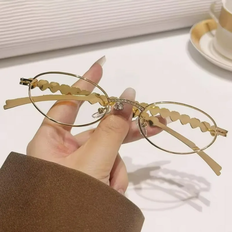 1pc women's oval small frame metal cute and gorgeous rhinestone flat mirror y2k autumn travel school holiday accessories