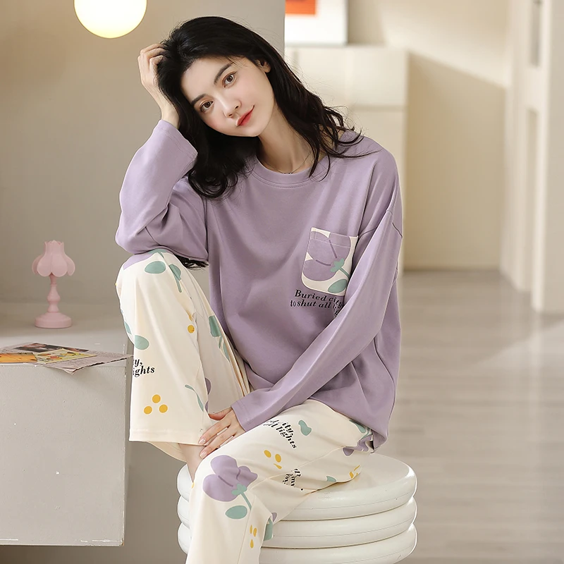 Women\'s Spring and Fall Pajamas Set of Long-Sleeved Casual Pants Home Wear New Milk Silk Large Size Girls Fall Clothes and Pants